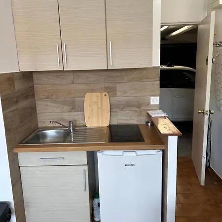 Апартаменты Studio Cassis